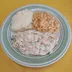 Ensalada de pollo con puré de papa y coditos